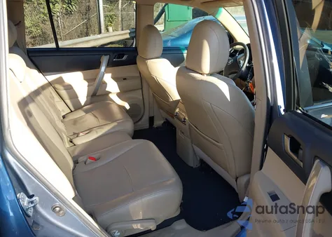 2012 Toyota Highlander Se V6 from USA, damaged, VIN 5TDZK3EH8CS089514